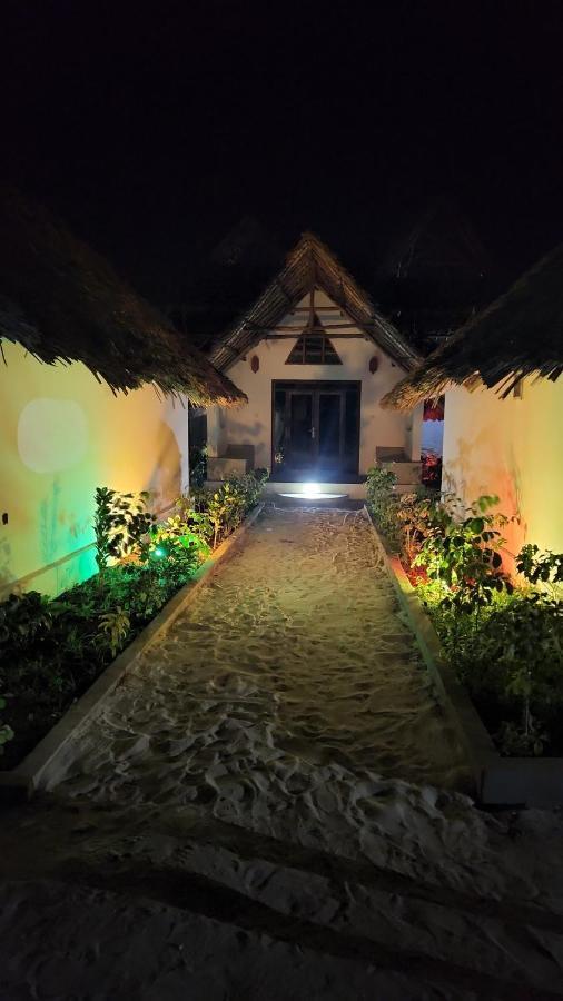 Almas Beach Boutique Hotel Makunduchi 外观 照片