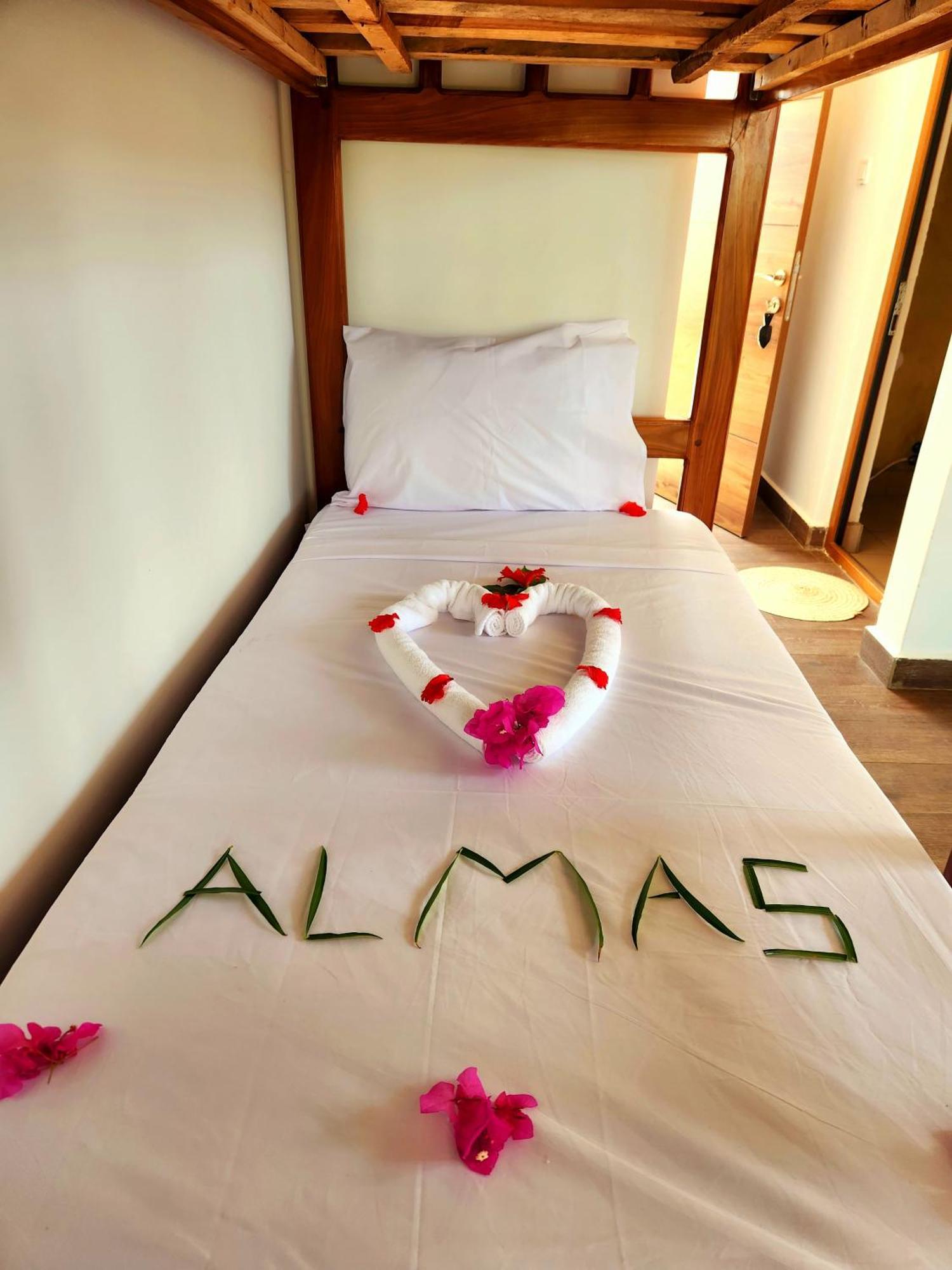 Almas Beach Boutique Hotel Makunduchi 外观 照片